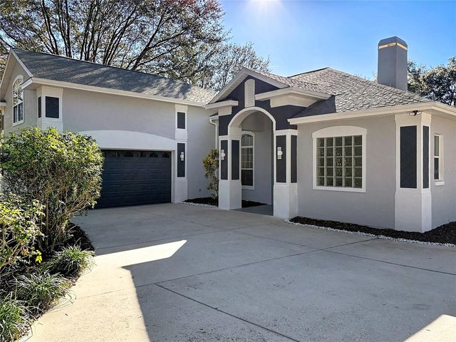 949 HAWK LANDING, Fruitland Park, FL 34731