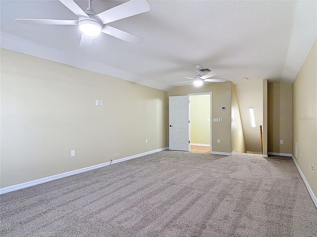 949 HAWK LANDING, Fruitland Park, FL 34731