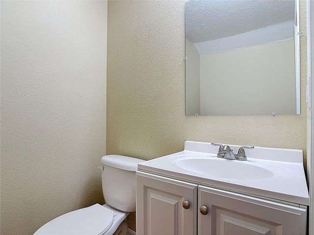 949 HAWK LANDING, Fruitland Park, FL 34731