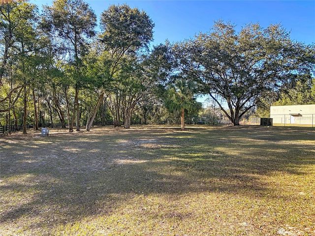 949 HAWK LANDING, Fruitland Park, FL 34731