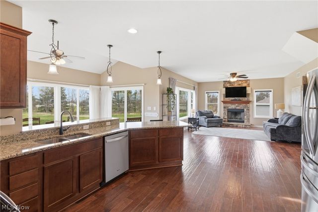 6347 Livia Lane, Medina, OH 44256