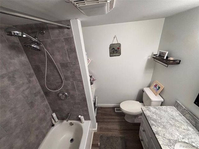 5802 Morganport Drive, Saginaw, MI 48601