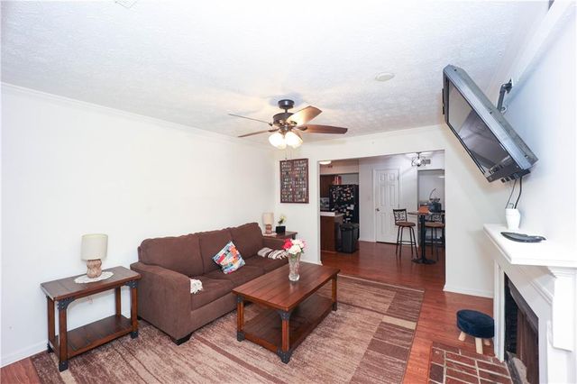 1909 Brian Way, Decatur, GA 30033