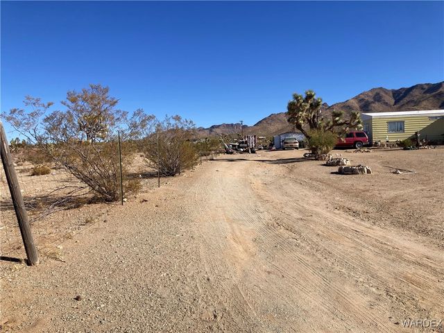 16500 N Knoll Drive, Dolan Springs, AZ 86441