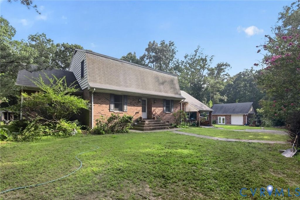 11349 Doswell Rd, Doswell, VA 23047