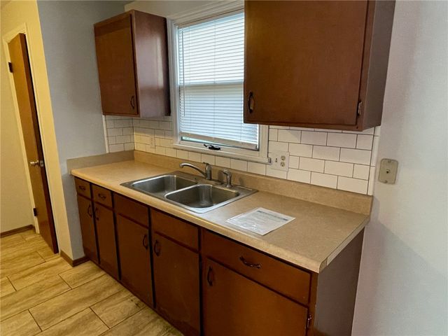 214 East Spruce Street, East Rochester, NY 14445