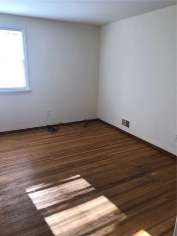 214 East Spruce Street, East Rochester, NY 14445