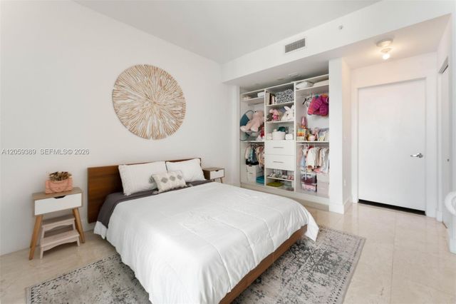 900 Biscayne Boulevard 2708, Miami, FL 33132