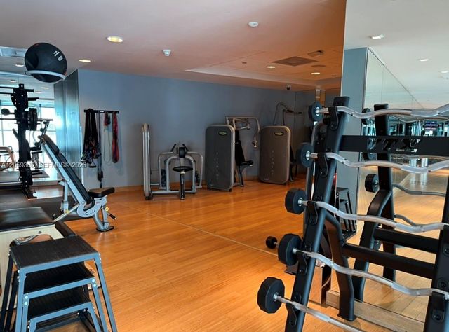 900 Biscayne Boulevard 2708, Miami, FL 33132