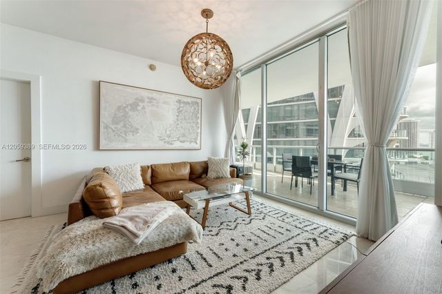 900 Biscayne Boulevard 2708, Miami, FL 33132