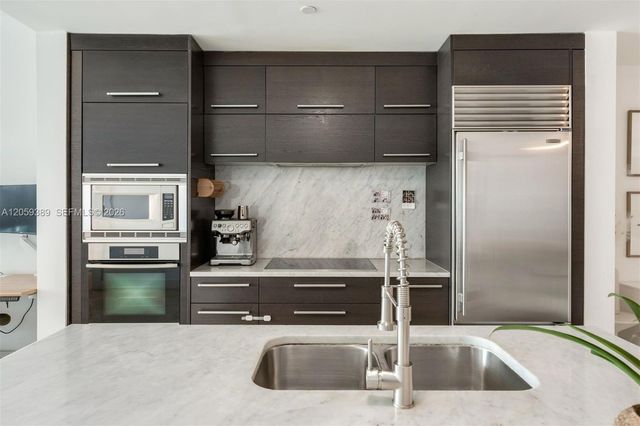 900 Biscayne Boulevard 2708, Miami, FL 33132