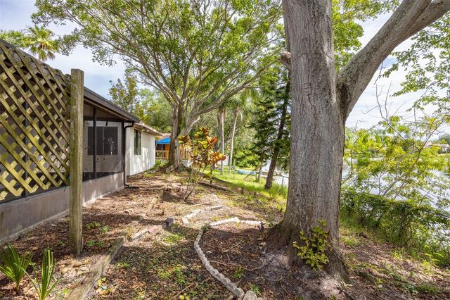 627 TIMBER BAY CIRCLE W, Oldsmar, FL 34677
