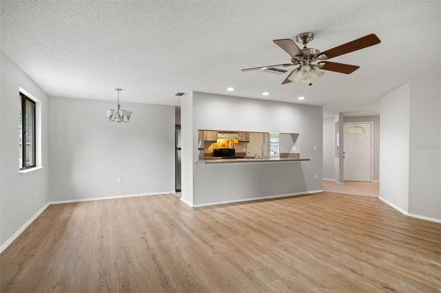 627 TIMBER BAY CIRCLE W, Oldsmar, FL 34677
