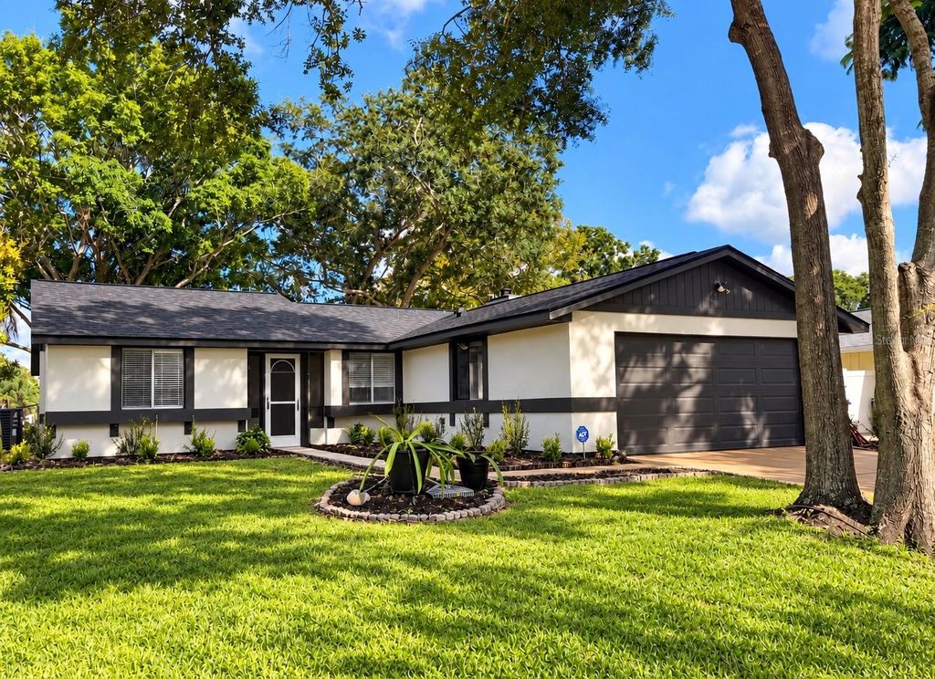 627 TIMBER BAY CIRCLE W, Oldsmar, FL 34677