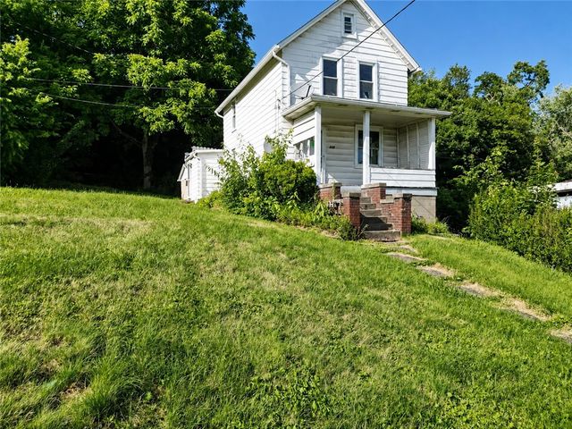 233 Spang Ave, Leechburg Boro, PA 15656