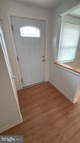 3368 LONGBOW CT, Woodbridge, VA 22192