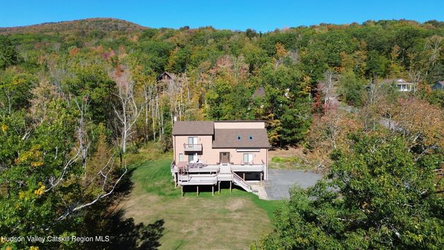 213 Botti Drive, Hunter, NY 12442