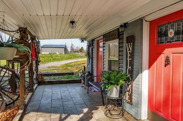 1603 Coon Hunt Rd, Baxter, TN 38544