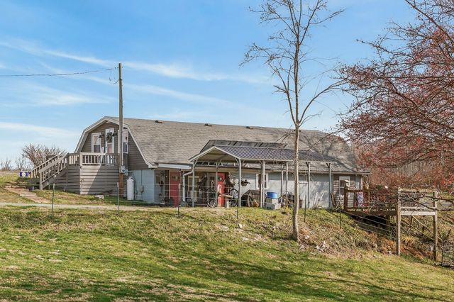 1603 Coon Hunt Rd, Baxter, TN 38544