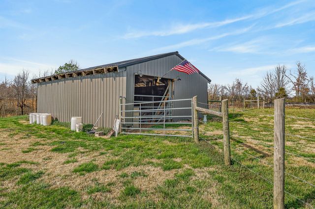 1603 Coon Hunt Rd, Baxter, TN 38544