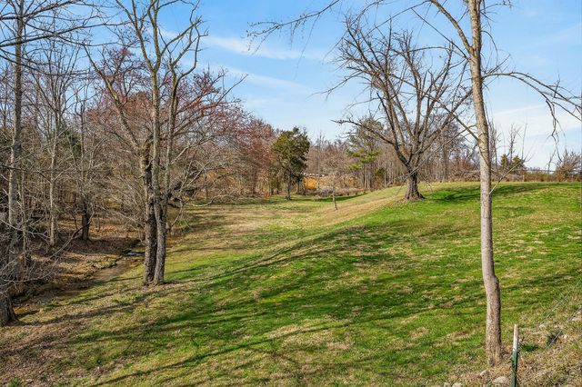 1603 Coon Hunt Rd, Baxter, TN 38544