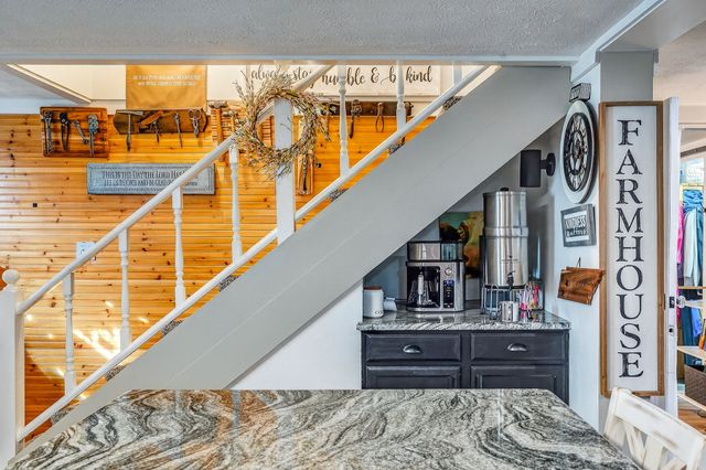 1603 Coon Hunt Rd, Baxter, TN 38544