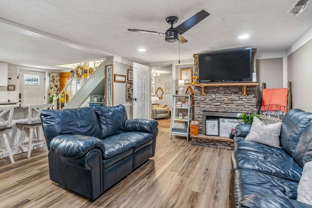 1603 Coon Hunt Rd, Baxter, TN 38544