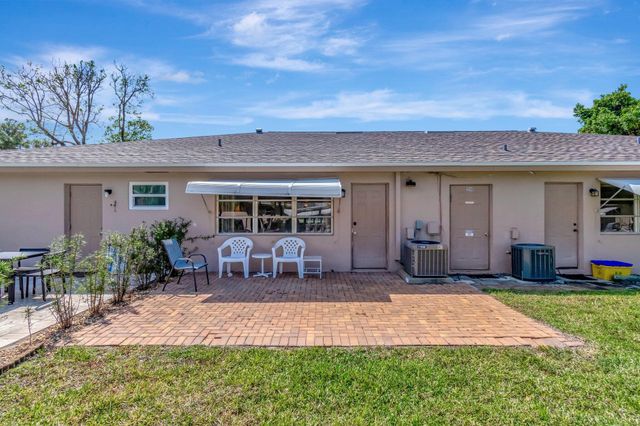 1245 High Point Place S C, Delray Beach, FL 33445