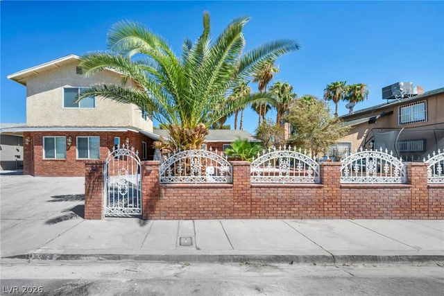 1322 Lucky Street, Las Vegas, NV 89104