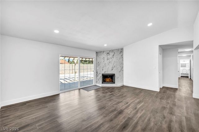 1322 Lucky Street, Las Vegas, NV 89104