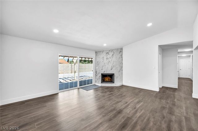 1322 Lucky Street, Las Vegas, NV 89104