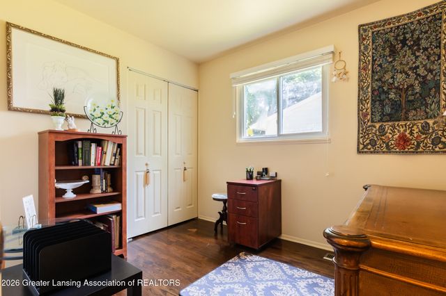 4695 Sycamore Street, Holt, MI 48842