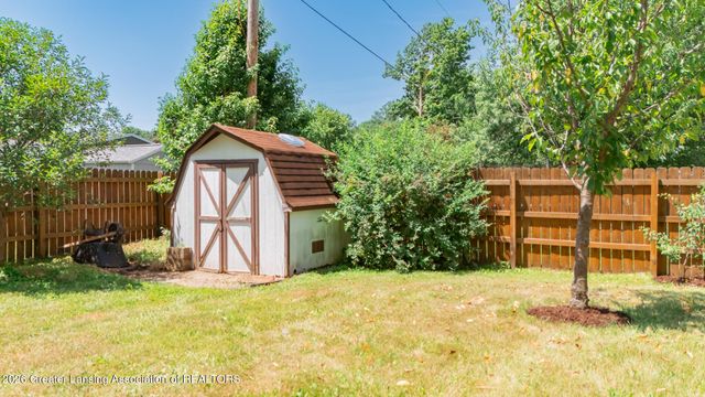 4695 Sycamore Street, Holt, MI 48842