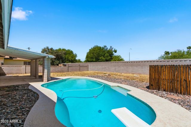 8614 E EL CHARRO Lane, Scottsdale, AZ 85250
