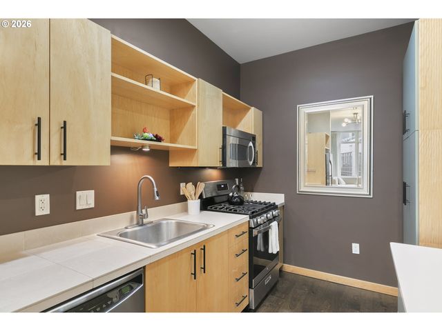 1255 Nw 9TH Ave 305, Portland, OR 97209