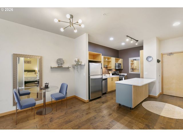 1255 Nw 9TH Ave 305, Portland, OR 97209