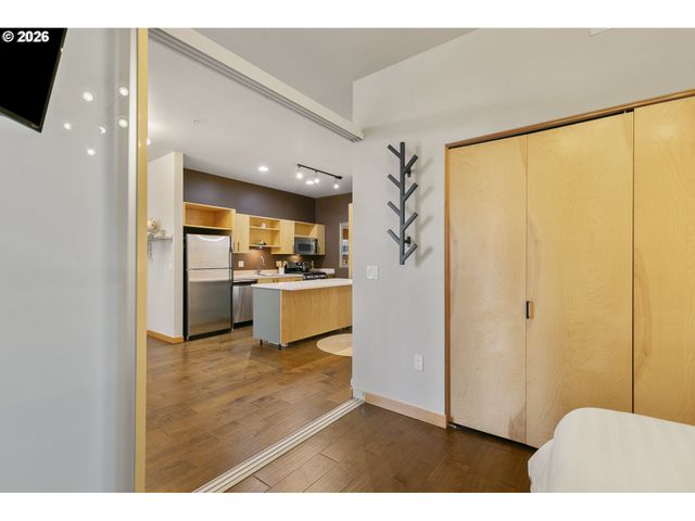 1255 Nw 9TH Ave 305, Portland, OR 97209