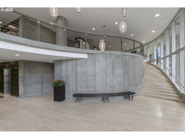 1255 Nw 9TH Ave 305, Portland, OR 97209