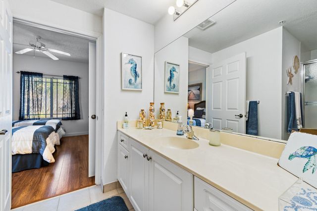 2810 Grande Parkway 107, Palm Beach Gardens, FL 33410