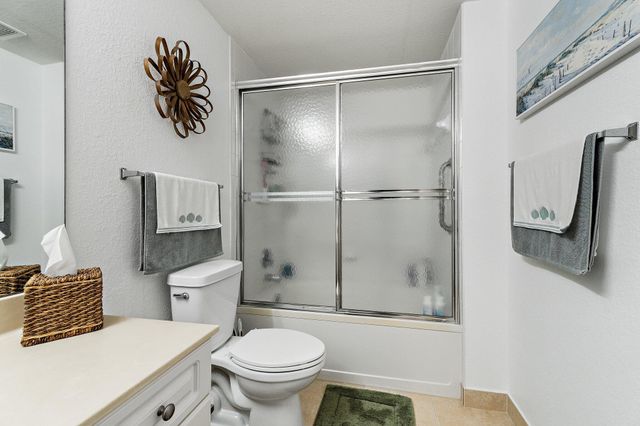 2810 Grande Parkway 107, Palm Beach Gardens, FL 33410