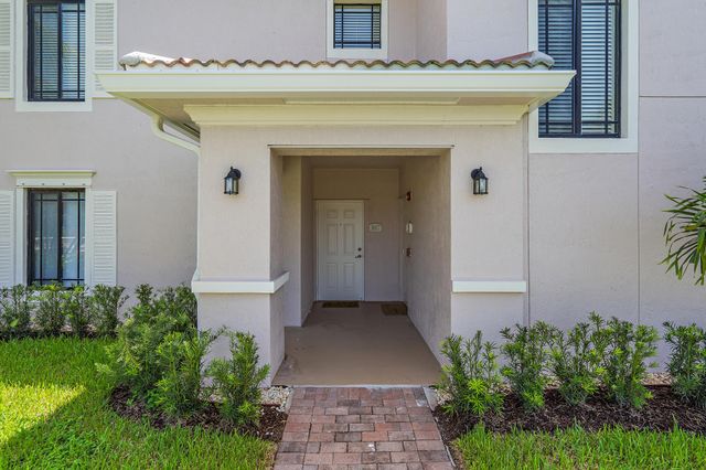 2810 Grande Parkway 107, Palm Beach Gardens, FL 33410