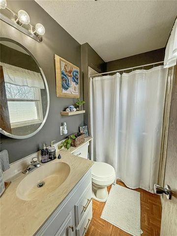 117 S GRAND Avenue, Maryville, MO 64468