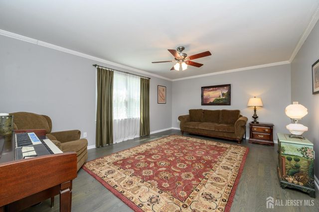 3 Teri Court, Jackson, NJ 08527