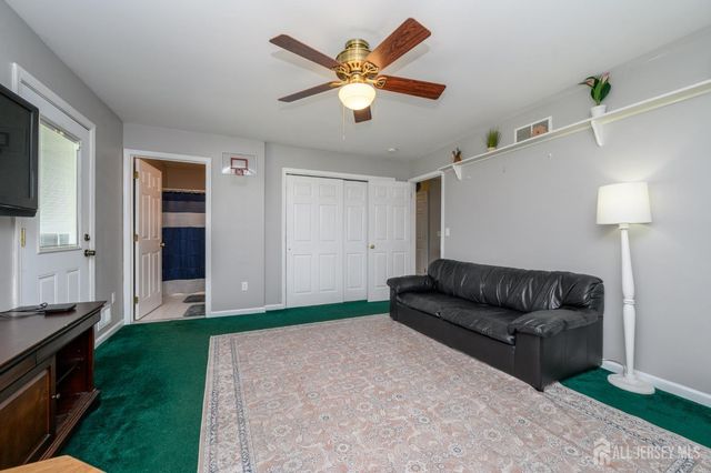 3 Teri Court, Jackson, NJ 08527