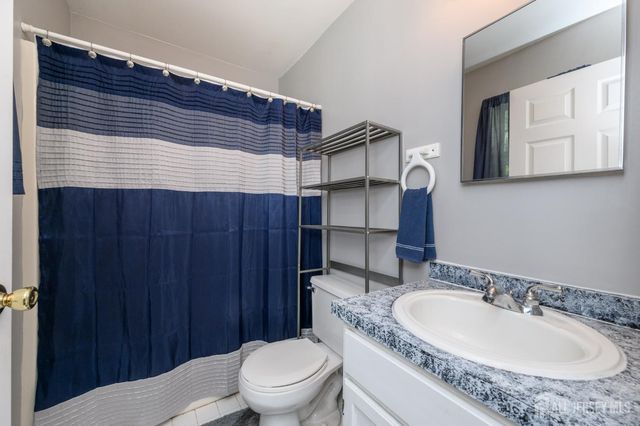 3 Teri Court, Jackson, NJ 08527