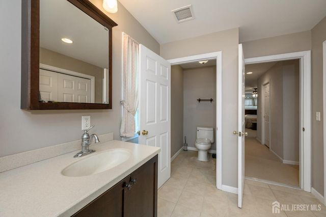 3 Teri Court, Jackson, NJ 08527