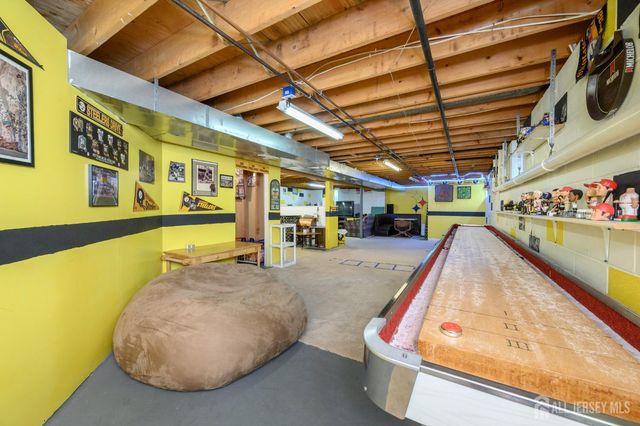 3 Teri Court, Jackson, NJ 08527