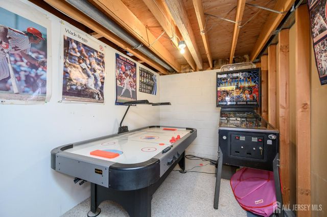 3 Teri Court, Jackson, NJ 08527