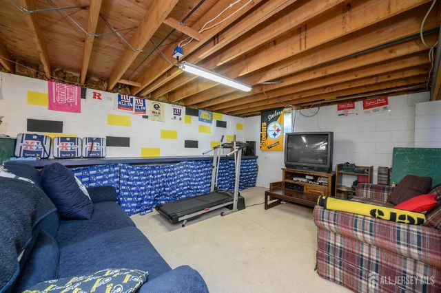 3 Teri Court, Jackson, NJ 08527