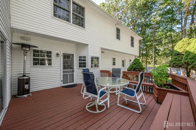 3 Teri Court, Jackson, NJ 08527